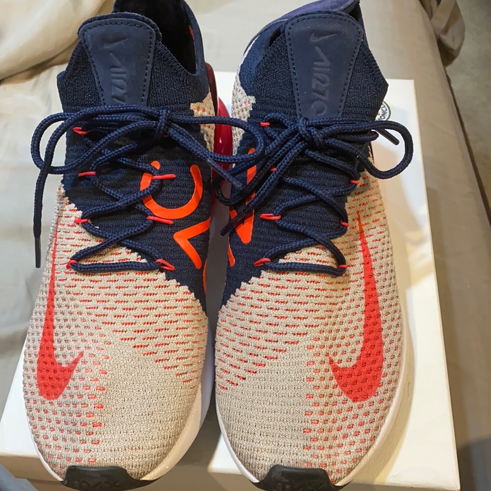 Nike Air 270